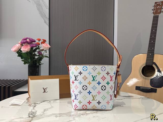 Top-grade cowhide leather with gift box New arrival LV counter's latest white t