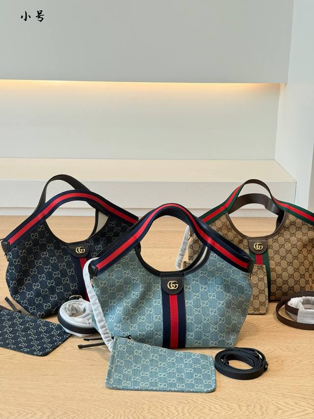 with belt chip Gucci's runway-inspired Giglio small is here! Gucci's small Gigl