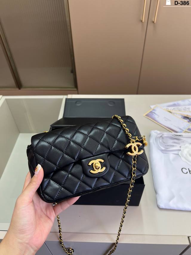 Chanel 25B Double C Adjustment Buckle Cf Square Fatty I never expected that the