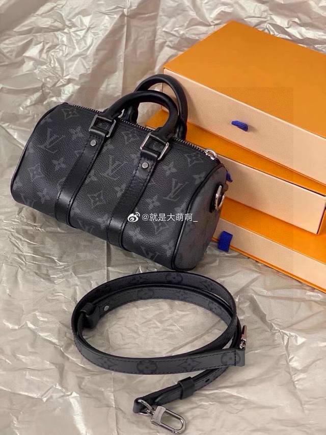 Lv X Nigo Keepall XS 21 Pillow Bag is ideal urban handbag. Its iconic shape and