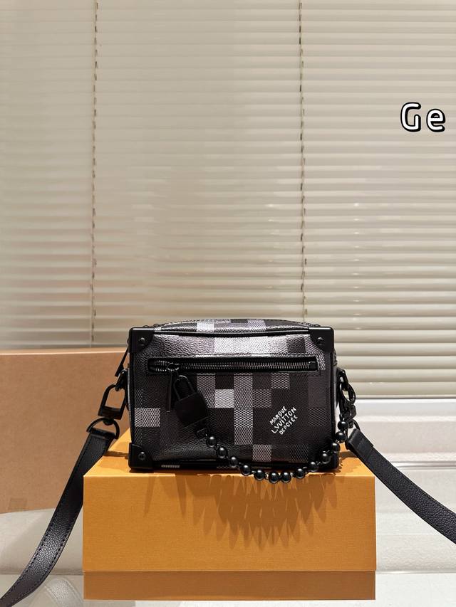 Cowhide Edition Lv Louis Vuitton | Soft Trunk Box Bag Handbag. This Mini Soft T