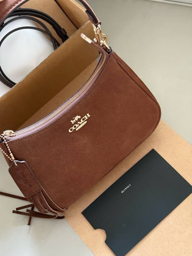With boxSize: 24*13*7cm C's Teri underarm bag TangchaoliziThe underarm bag desig