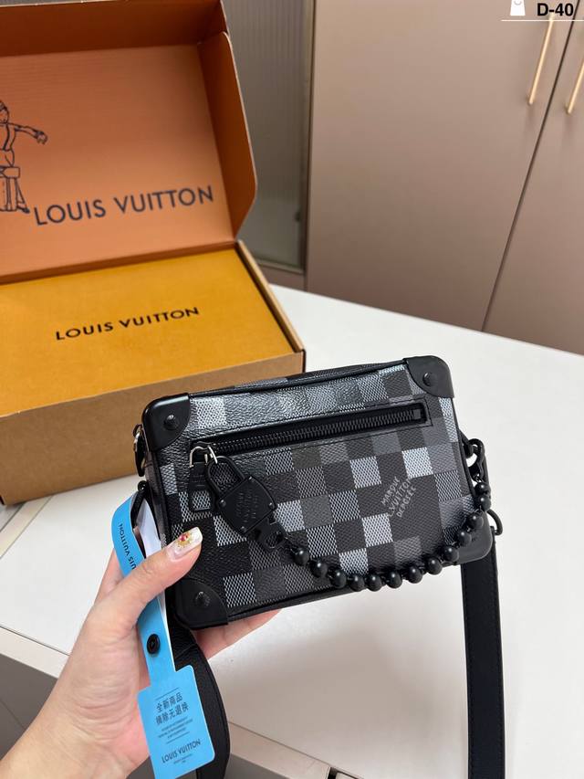 Lv Mini Soft Trunk, the Malle Mini Soft is characterized by its Monogram pattern