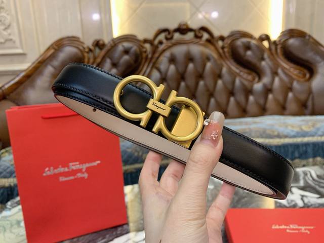 Original, authentic Salvatore Ferragamo women's calfskin belt, double-sided, to