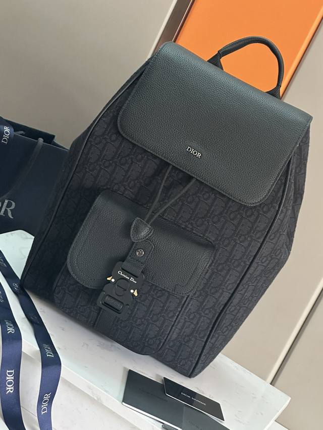 This Saddle backpack, a new addition to the Fall 2024 men's collection, features
