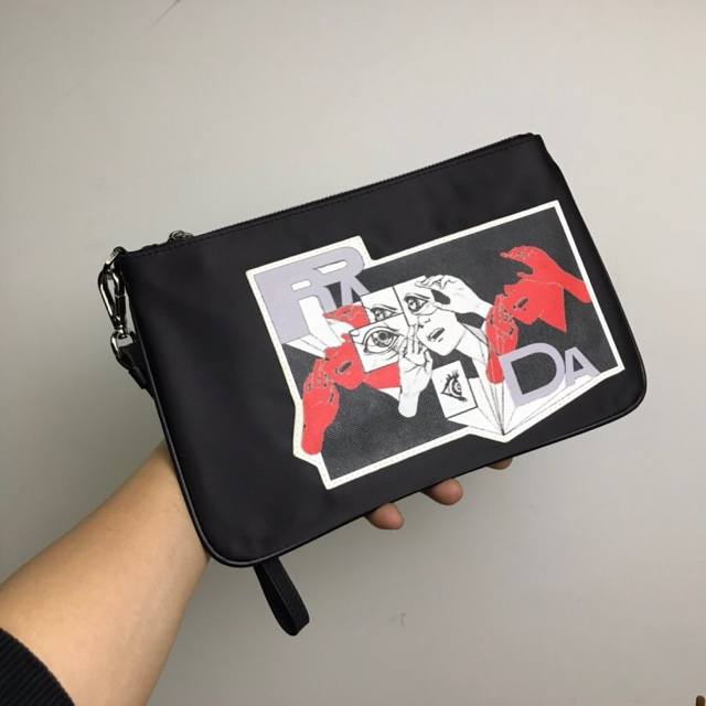 Hot stuff coming! A new hit! Original Prada men's handbag, made from imported p