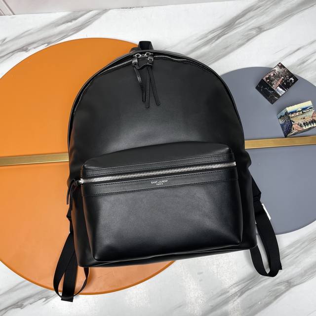 In stock, shipped instantly. Backpack has arrived. Full leather version. Limite
