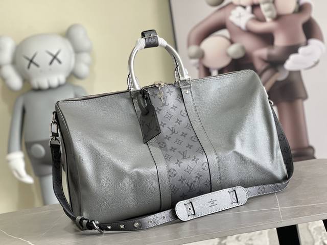 Top layer M53776 Mtaigarama series launched this new Keepall travel bag with fle