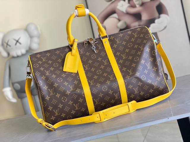 Original M46771 Lu Keepall 50cm travel bag. This Keepall is a classic among tra