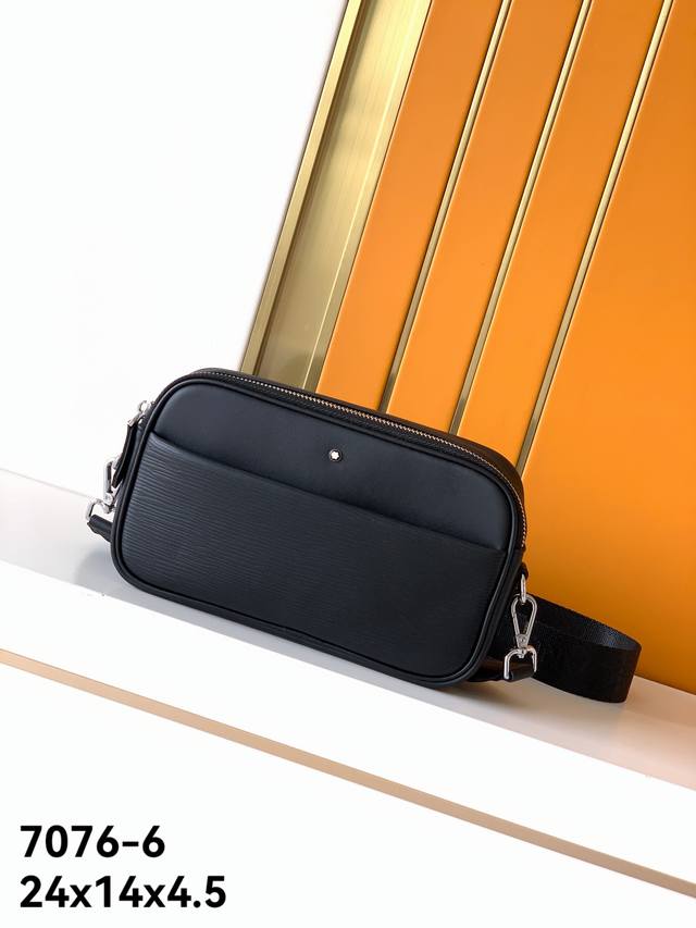 New crossbody model: 7076-6# Original counter water ripple top layer cowhide #T