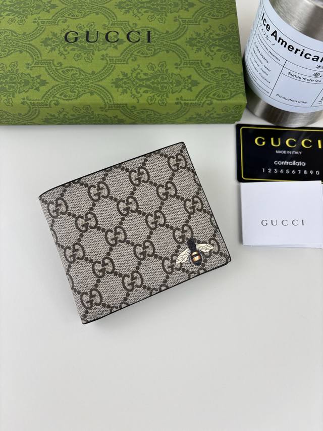 Guccl new men's short wallet! Counter synchronization, black leather, with PVC f