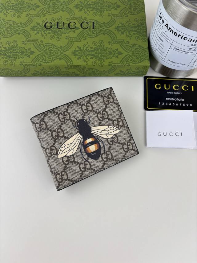 Guccl new men's short wallet! Counter synchronization, black leather, with PVC f