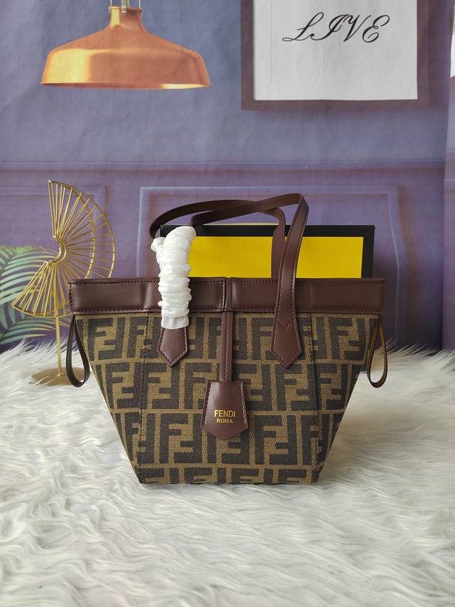 Style No. 8Bs083 Coffee jacquard fabric and leather, style bucket bag, equipped