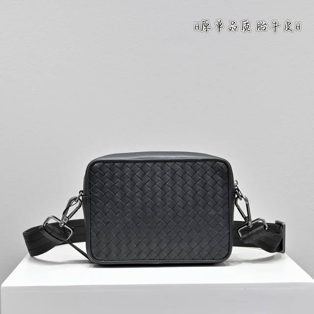 Bv original single tire cowhide fully hand-woven high-end goods with original si