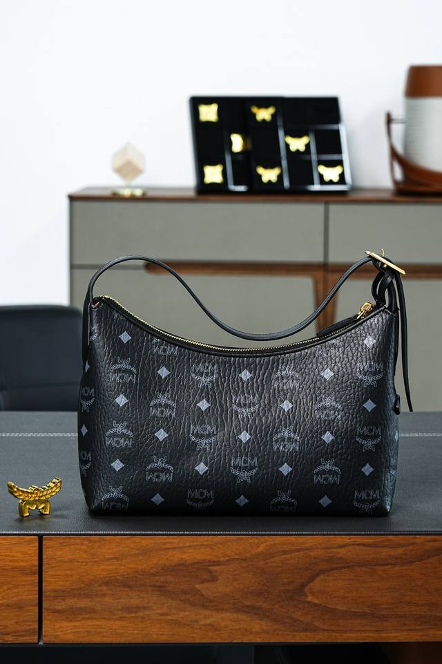 Newly upgraded official website synchronized New Black Small# Underarm shoulder