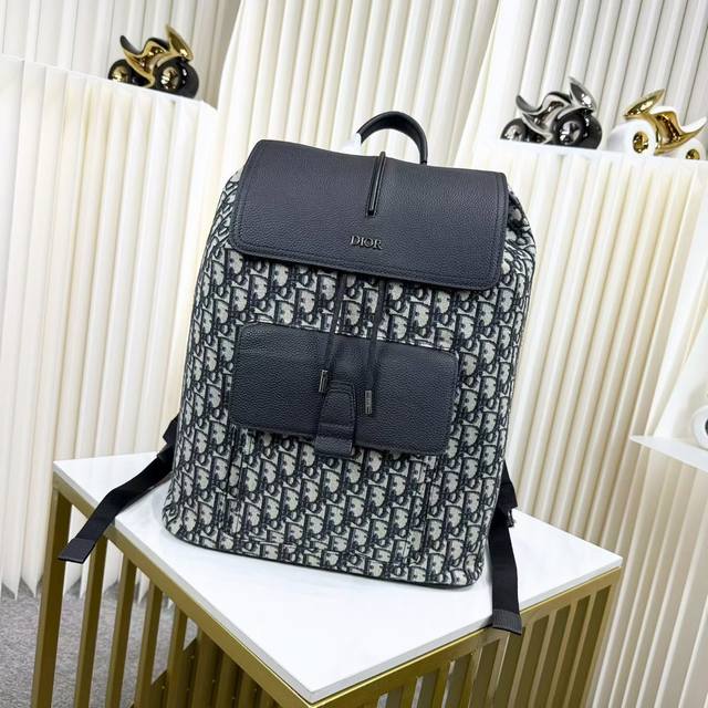 The most premium version on the market, welcome to compare. Motion Backpack Bei