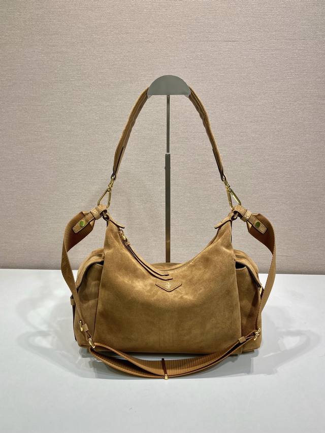 New Suede 1Bc264 Exploration Bag This exploration bag is made of imported suede