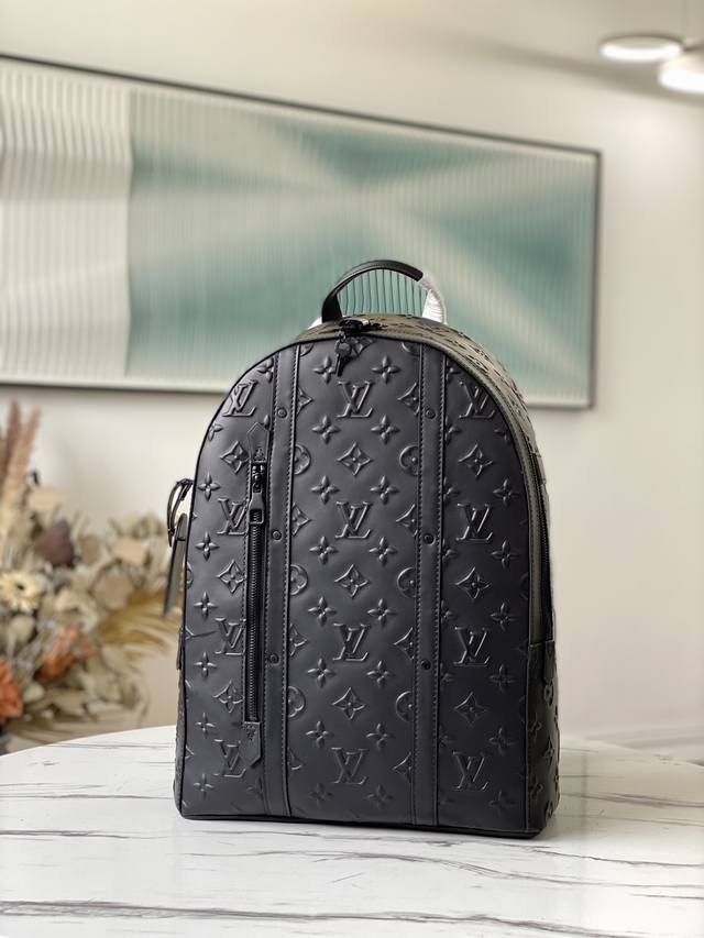 Top-grade original Armand M57959 backpack made of Monogram Seal cowhide, its exq