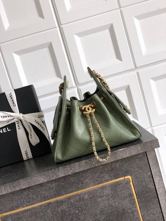 Top-quality original matcha-colored mini bag, made of imported ultra-soft caviar