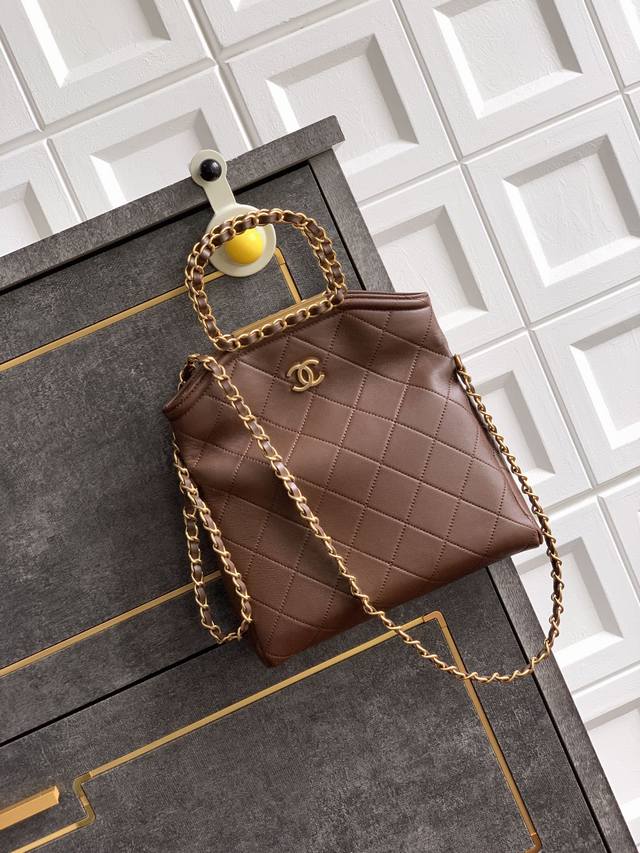 Top-quality original single small leather coffee dark brown, soft and delicate t