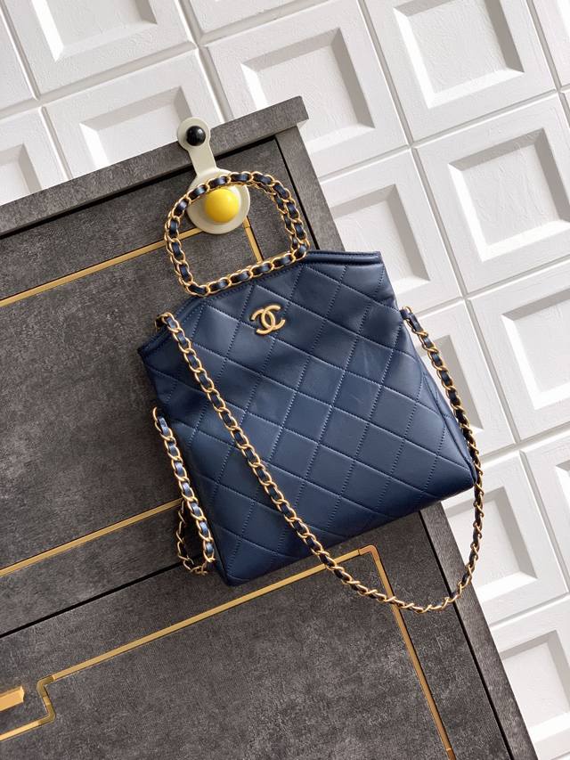 Top-quality original small leather night sky blue, soft and delicate to the touc