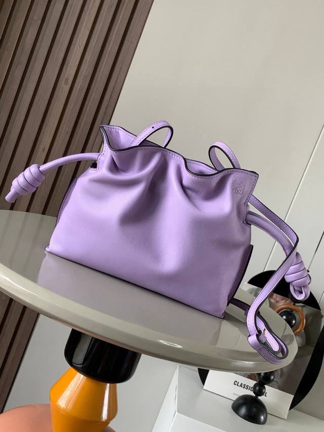 National Day Special Offer Mini 23cm New Nappa Calf Leather Flamenco Handbag. Th