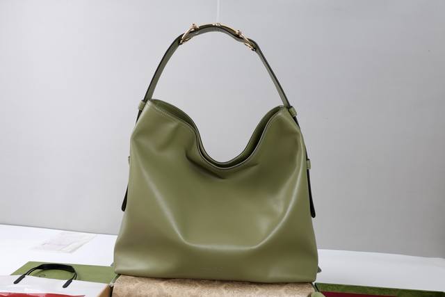 High-volume pricing. Brief introduction: The Beatrix series handbags from the 20