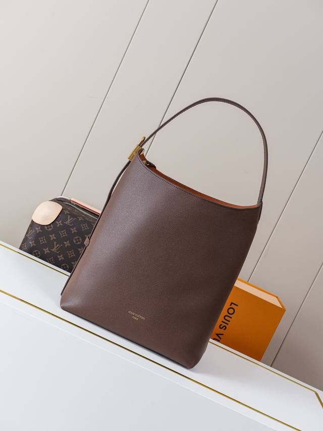 Dynamic 163C01 Chip M12982 Coffee Top Original Individual Background Real Shot T