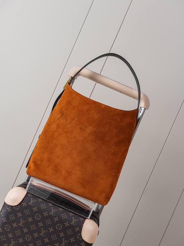 Dynamic 163C01 Chip M25516 Brown Top Original Individual Background Real Shot Th