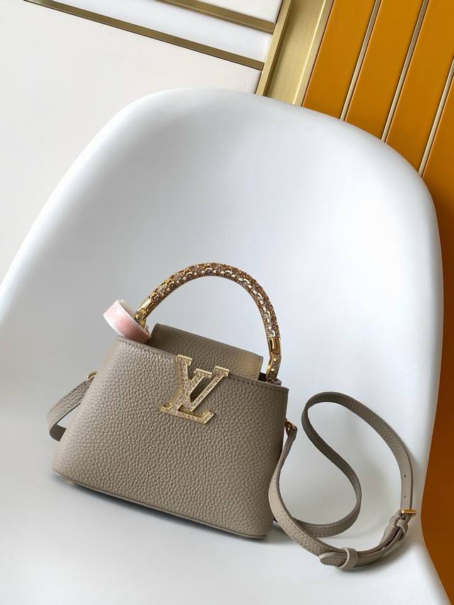 M14177 Black, Grey, White Premium All-Steel Hardware Dynamic 163 This Capucines