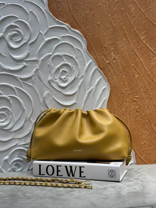 Original Leather Flamenco Purse Medium Handbag in Sand Yellow, Celebrity Style.