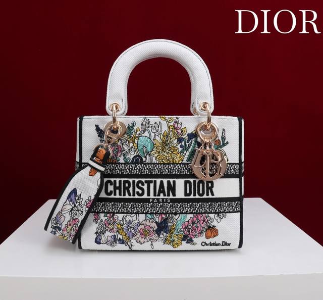 Authentic, high-quality colorful dragonfly five-square embroidery Lady's latest