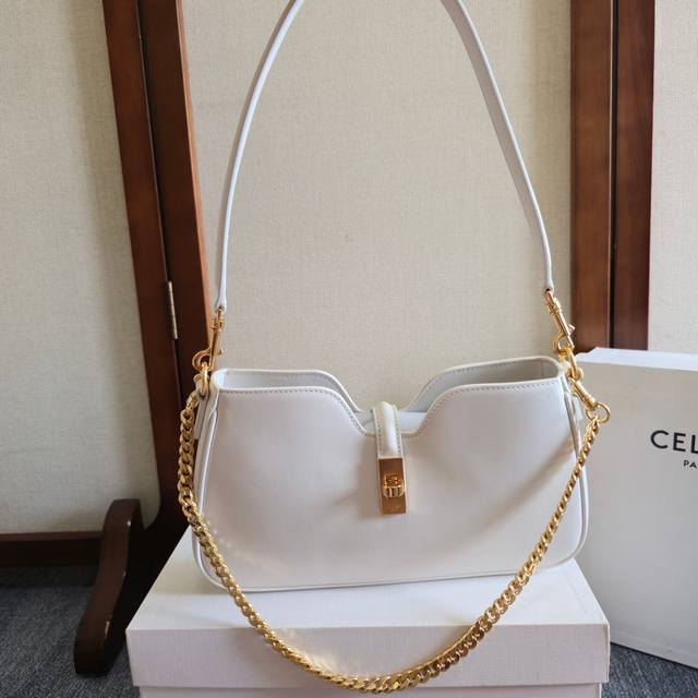 New Arrival: Ce Camille! Ce's new Camille shoulder bag has been all over social