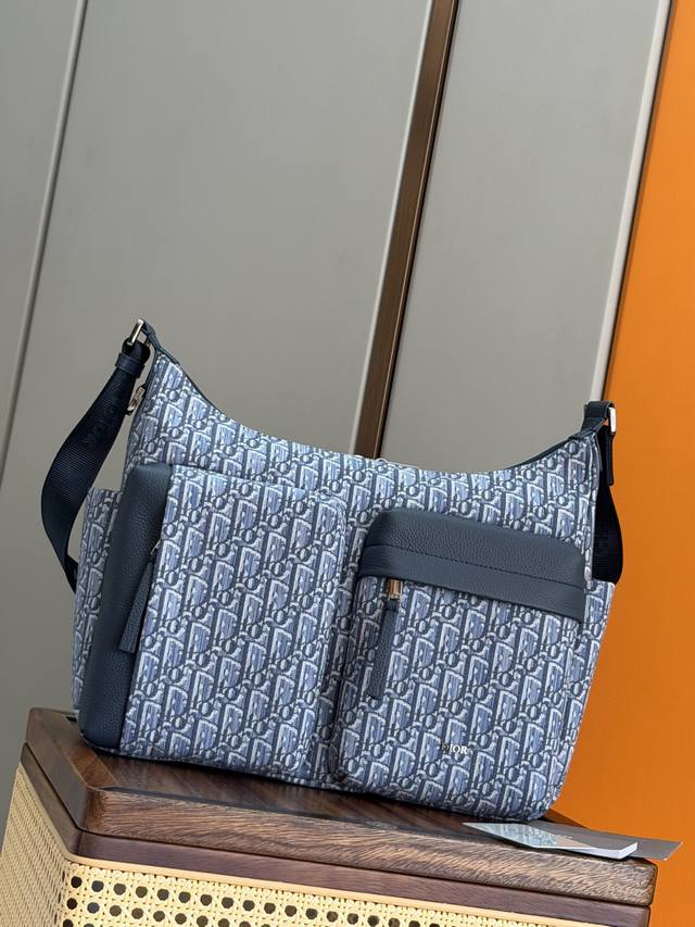 Authentic Rider Soft dumpling bag is a new addition to the Fall 2025 menswear co