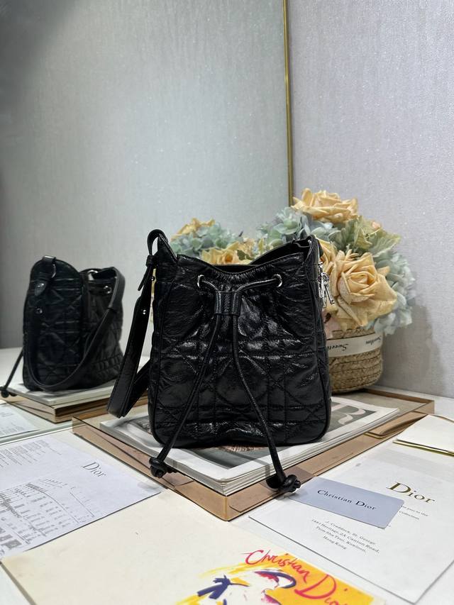 Authentic Small D-Motion Handbag, Black with Pleated Strap, Scannable with High