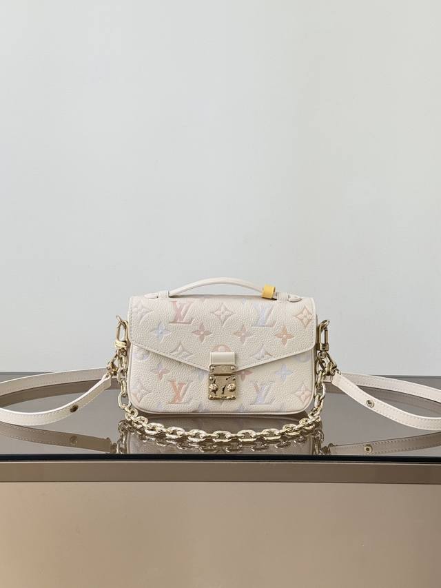 Premium Original Pochette M