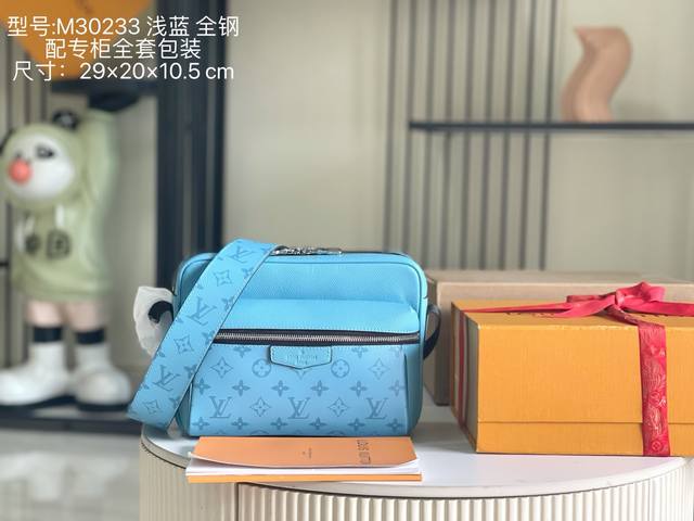 163 Premium Chip with Full Packaging. Premium all-steel hardware, original leath