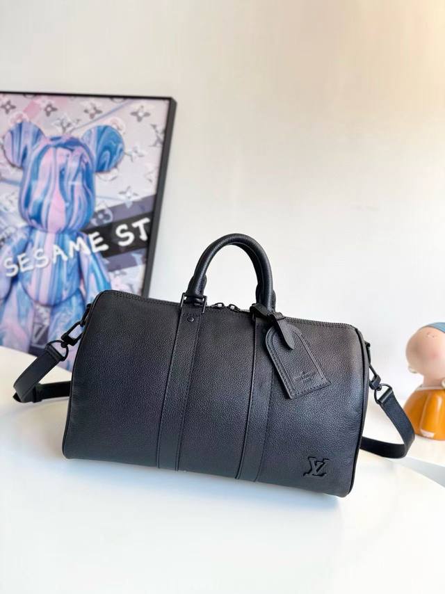 Exclusive real shot of top-grade original single chip version semi-steel M15249!