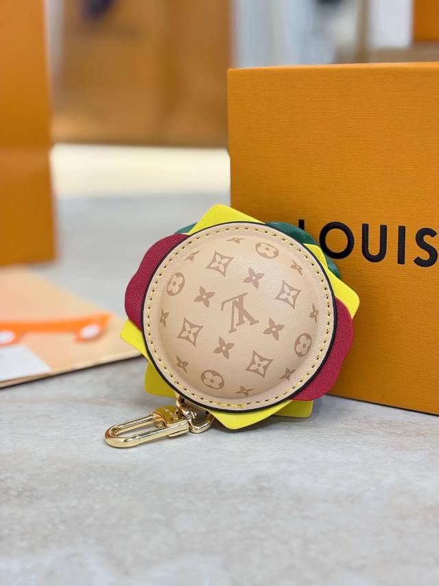 Louis Vuitton Hamburger Headphone Bag Charm Ddd