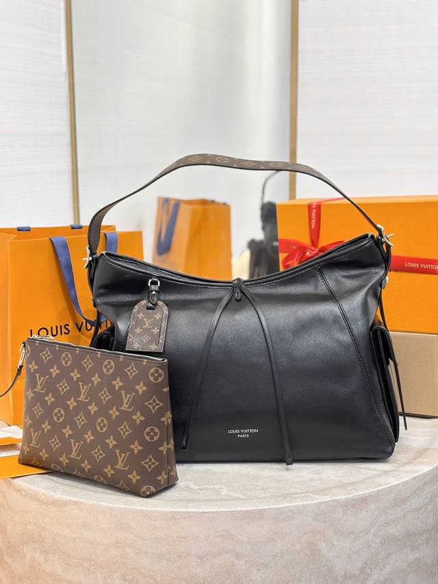 Carry All Travel Bag Handbag M15175 Black This Carry All Travel Bag handbag is c