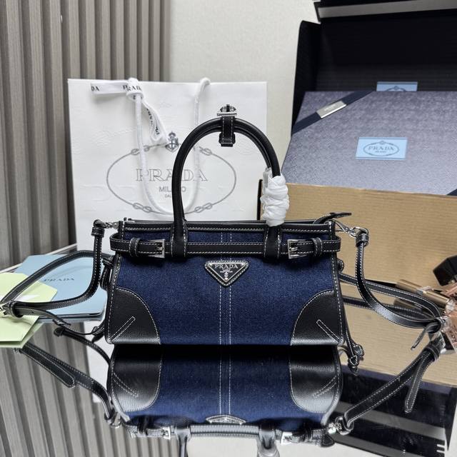 Factory direct, top-quality original leather, genuine single item with full bout