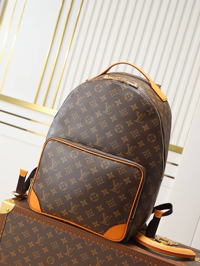 Factory direct, top-quality original leather, genuine single item with full bout