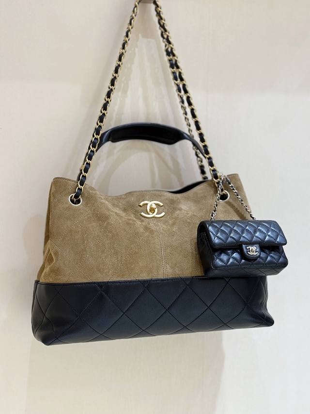 Original chip version 25A, purchased from Zp72800. Chane1 25A suede color-blocke