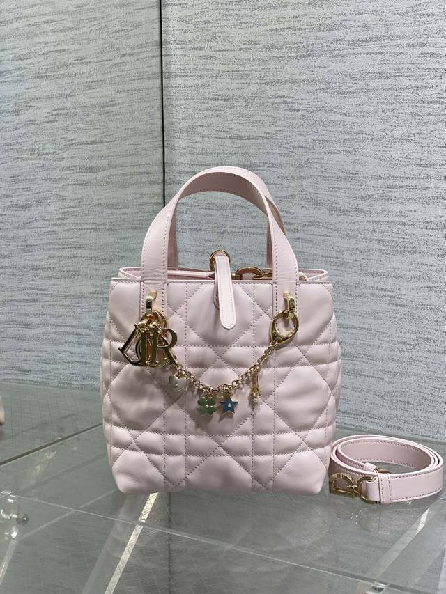 Top-quality original single item with full packaging. Small size, Rouge Pink, in