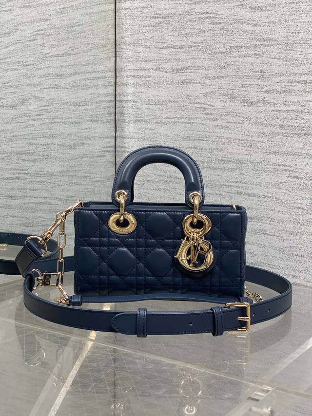 Original factory packaging included. Dark blue, in stock. D-Joy's latest Mini se