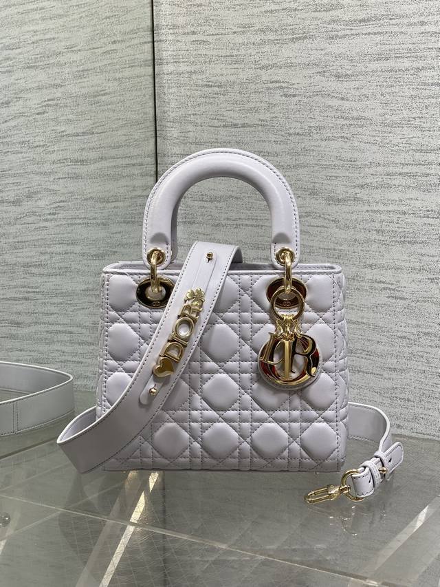 Original factory quality with full packaging. Lady Dior four-compartment bag, cl