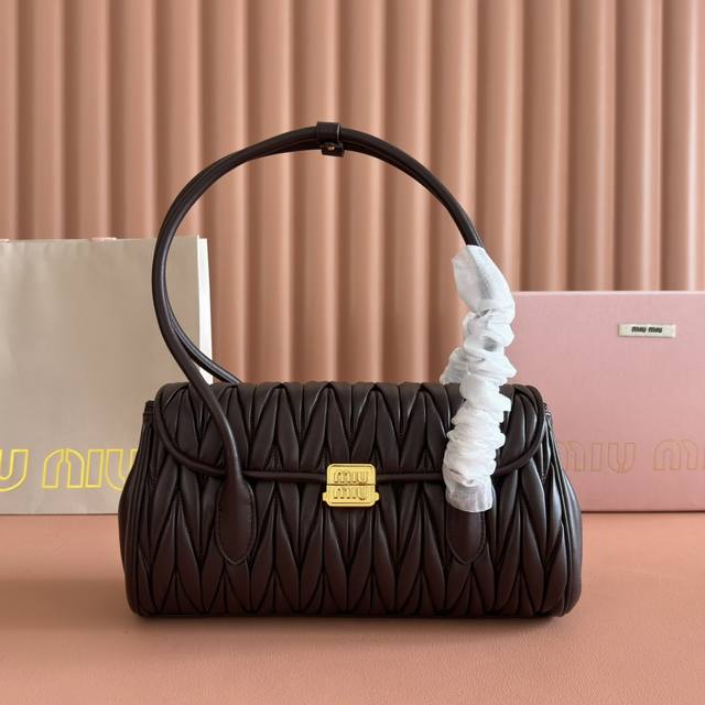 Original leather with boutique packaging. Miu Miu 24Ss Fall/Winter New Baguette