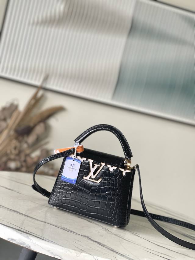 Factory Price P, Premium Original Leather N86154, Black Mini. This Capucines Min