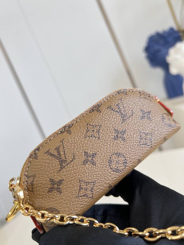 Factory Price P Top-tier original M25694 Yellow Flower Lipstick Makeup Bag. This