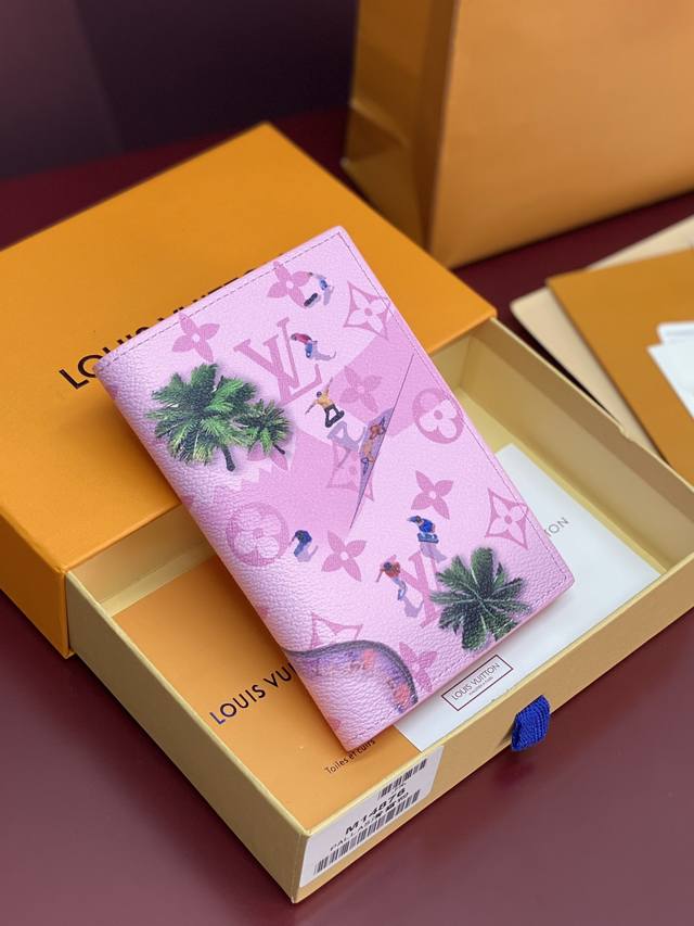 Factory Price P M14876 Passport! Ski Pink! The perfect companion for stylish tra